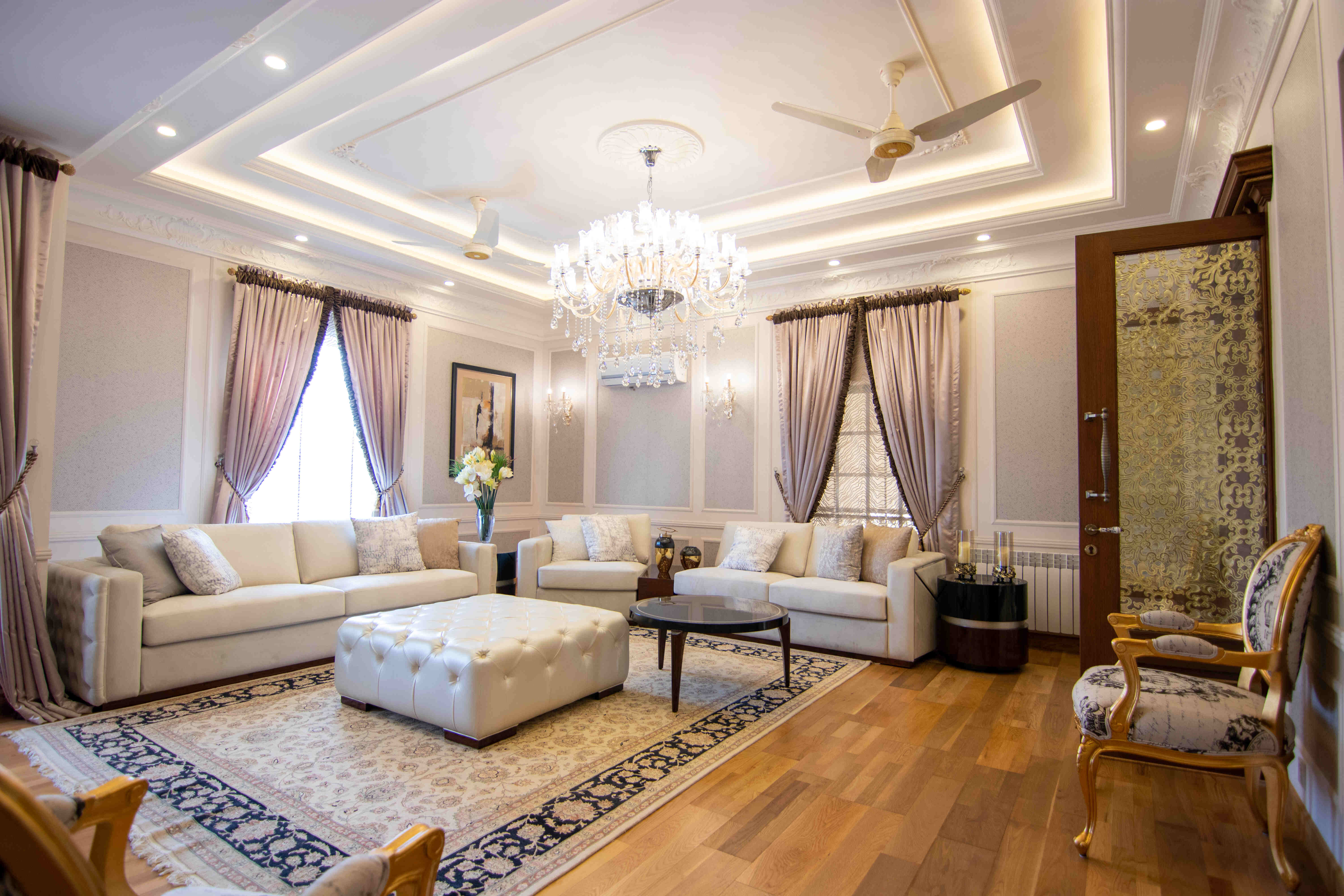 25 South - Luxury Home in prabhadevi
